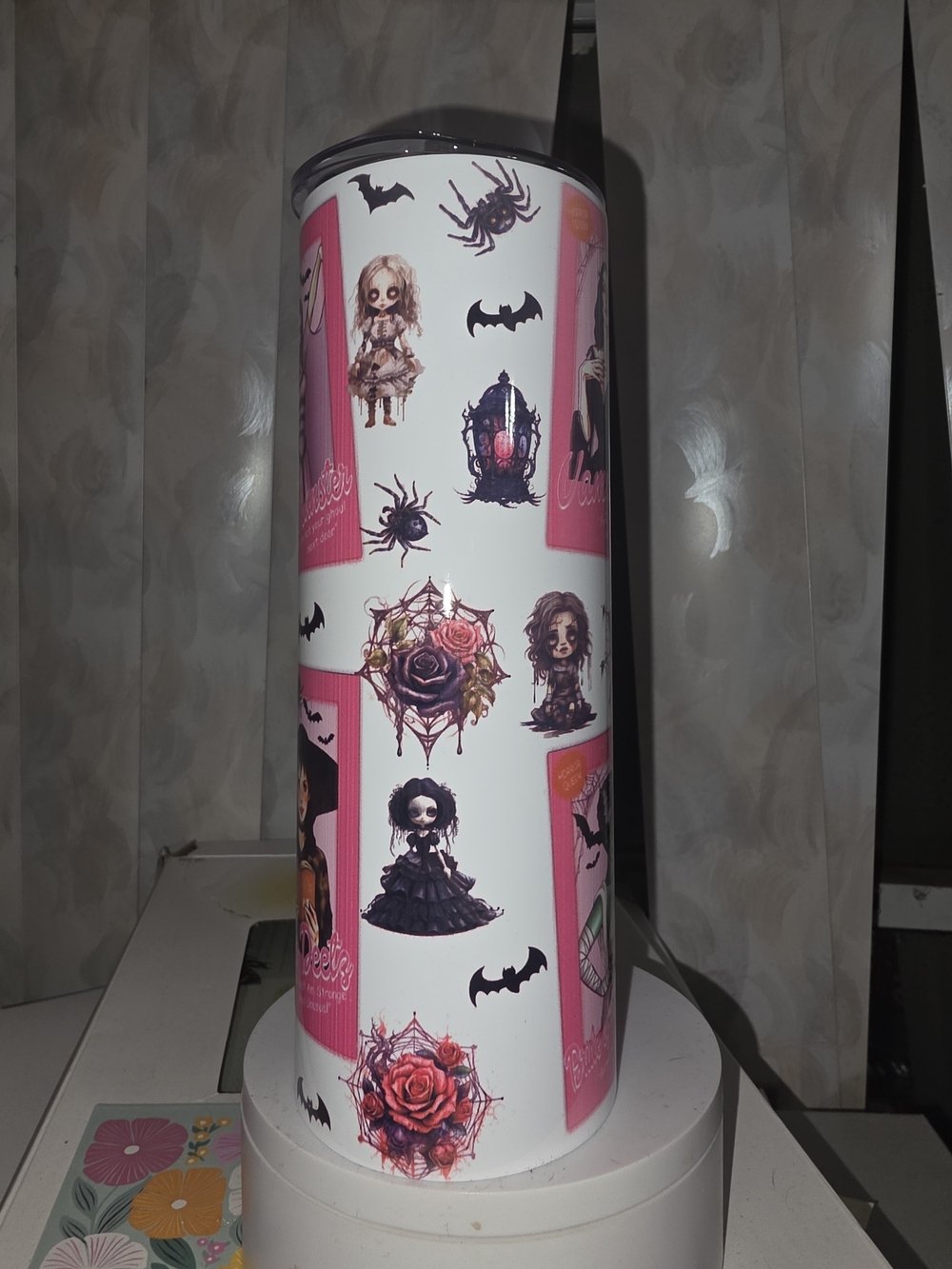 Pink Gothic Horror Icons 20oz Tumbler – Morticia, Lily, Lydia, Elvira & More